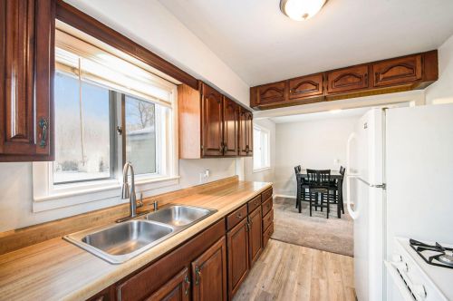 2016 Marcoux Ave, Meskegon MI  49442-2522 exterior