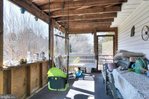 13 Atlantic Dr, Lewes DE 19958-1765 exterior