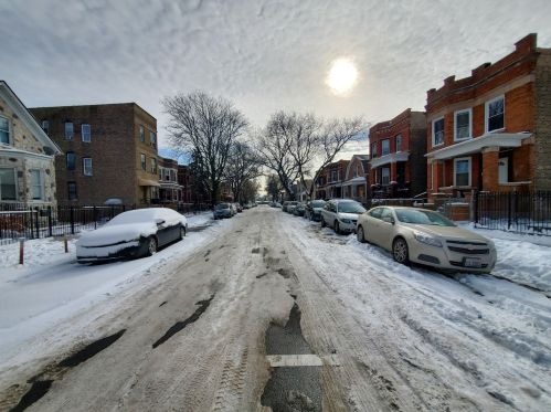 1356 Ridgeway Ave, Chicago IL 60659-1116 exterior