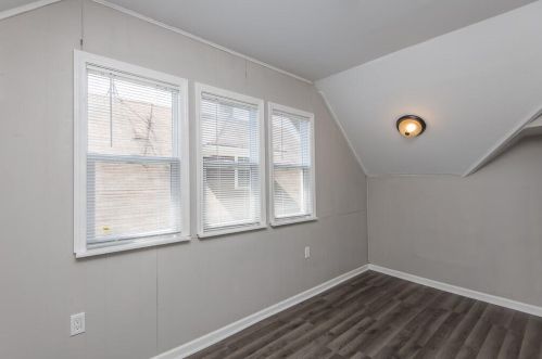 3235 45th St, Milwaukee WI  53219-4816 exterior