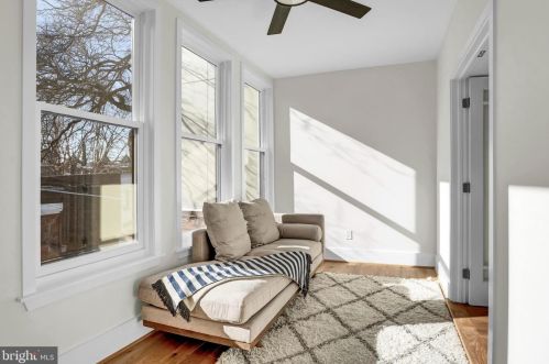 1337 Massachusetts Ave, Washington DC  20003-1540 exterior