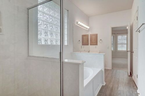 2801 Cascade Fls Dr, Austin TX 78738-5347 exterior