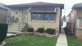 3608 84th Pl, Chicago, IL 60652-3228