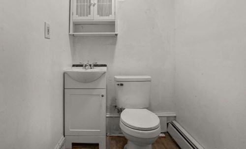 107 Bernon St, Providence RI  02908-3721 exterior