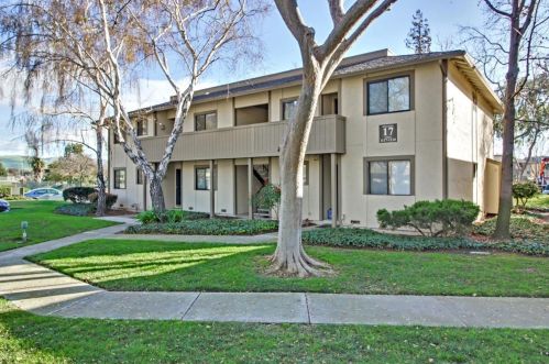 1118 Abbott Ave, Milpitas CA 95035-2912 exterior