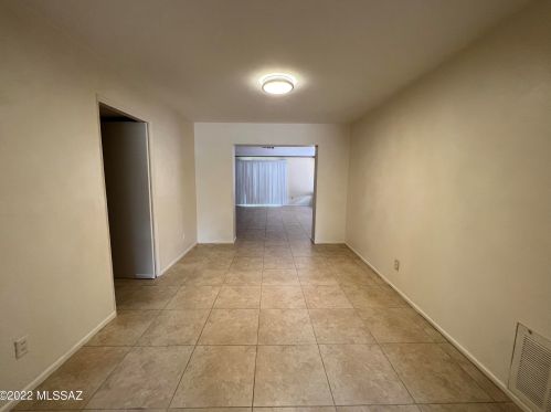 2709 Norris Ave, Tucson AZ  85719-3232 exterior