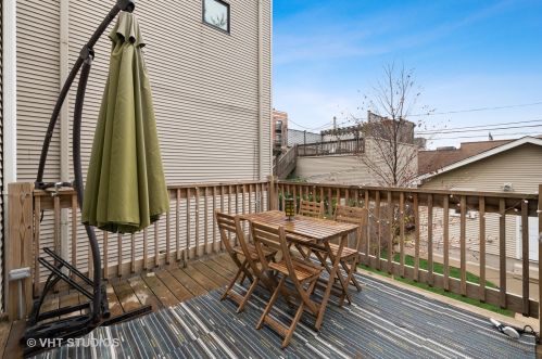 3420 Claremont Ave, Chicago IL 60608-6014 exterior