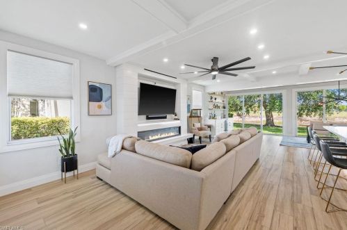 740 Cherry Blossom Ct, Naples FL 34120-1493 exterior