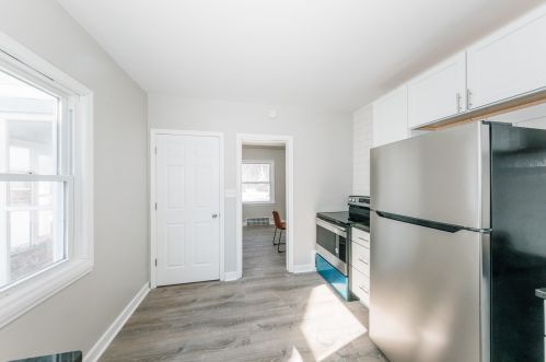 5742 40, Milwaukee WI 53221-3910 exterior