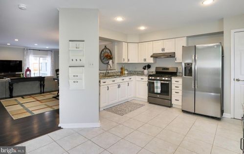 5324 Buxton Ct, Alexandria VA 22315-4761 exterior