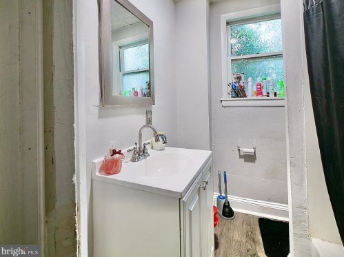 928 Forrester Ave, Darby PA 19023-1612 exterior