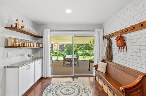 5023 Flamewood Dr, Saint Louis MO 63129-2527 exterior