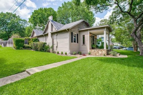 8903 Groveland Dr, Dallas TX  75218-4217 exterior