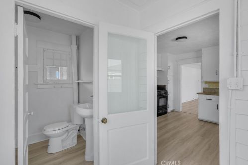 9720 Cedar St, Bellflower CA 90706-6618 exterior