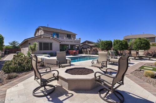 6151 Fresno St, Chandler AZ 85249-5589 exterior