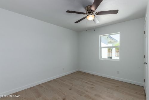 733 Louisiana St, Tucson AZ  85706-1239 exterior