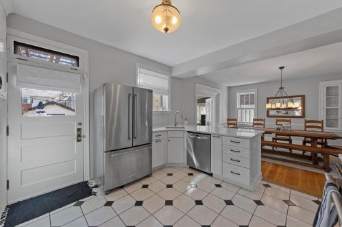 444 Melville Ave, Saint Louis MO 63130-4509 exterior