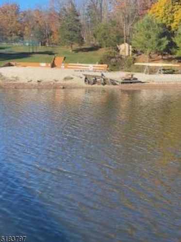 938 Homestead Dr, Fredon NJ  07860-4612 exterior