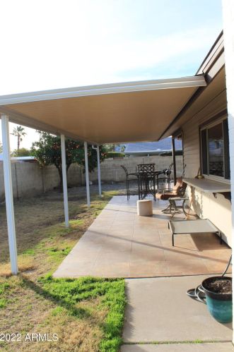 10215 26th St, Phoenix AZ 85050-1906 exterior