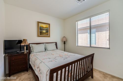 589 Rugged Cyn Dr, Green Valley AZ 85614-6188 exterior