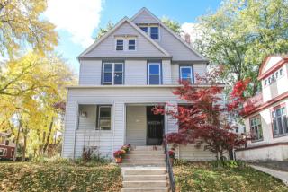 2705 Smt Ave, Milwaukee WI  53211-3440 exterior