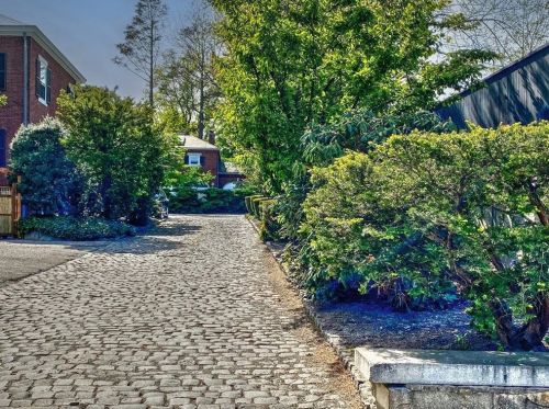 72 Manning St, Providence RI  02906-3104 exterior