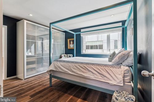 1114 Bodine St, Philadelphia PA  19147-5306 exterior