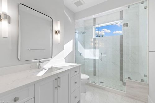 3139 Leeward Ln, Naples FL 34103-4038 exterior