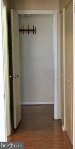 511 Ashton Ln, New Castle DE  19720-3960 exterior