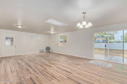 6765 Nelson Dr, Tucson AZ  85730-1661 exterior