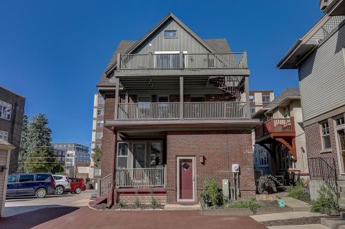 2230 Smt Ave, Milwaukee WI 53202-1245 exterior