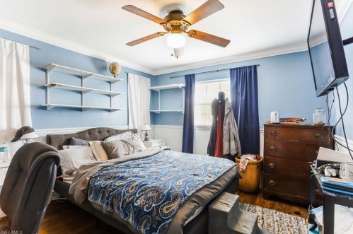 2090 49 Ter, Naples FL 34116-5772 exterior