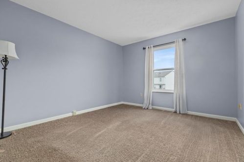 217 Mnr Vw Dr, Manor PA 15665-9731 exterior