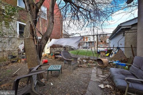 602 52 St, Philadelphia PA 19143-2602 exterior