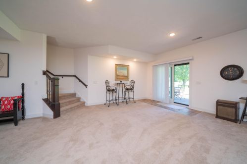 3900 Oakharbor St, Kalamazoo MI 49009-6185 exterior