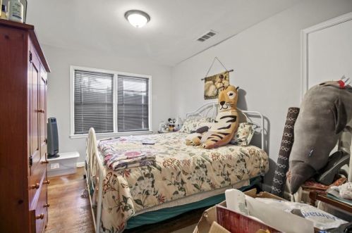 2331 Headland Dr, Atlanta GA  30344-2019 exterior