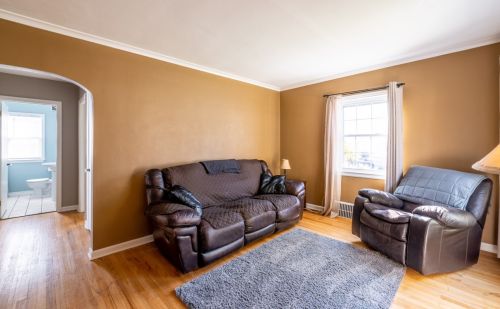 3758 5 Pl, Milwaukee WI 53204-3906 exterior