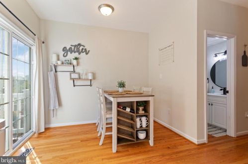 15 Linda Ln, Chester PA 19014-1870 exterior