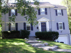 27 Aspen Ave, Newton, MA 02466-3022