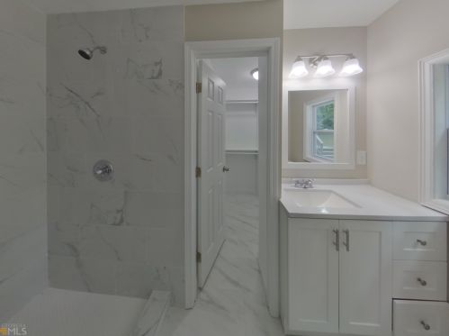 2480 County Line Rd, Atlanta GA  30331-6545 exterior