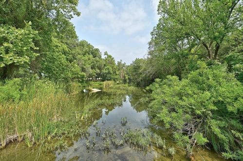 6303 5 Acre Wood St, Austin TX 78746-7125 exterior