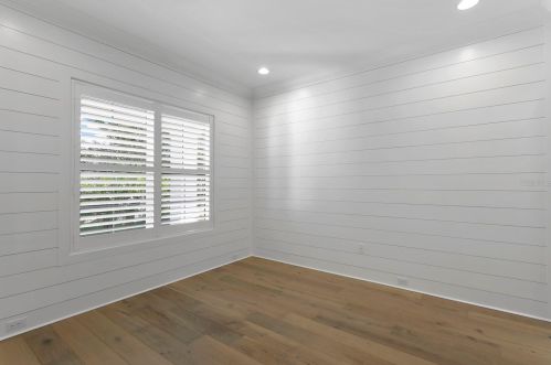 3302 Lawn Ave, Tampa FL  33611-1931 exterior