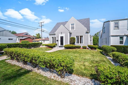 3520 45th St, Milwaukee, WI 53216-0034