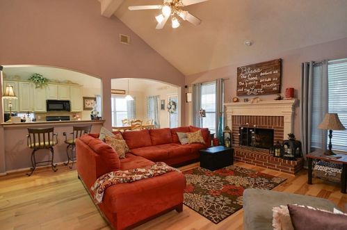 5702 Kelly Ml Ln, Humble TX 77346-2098 exterior