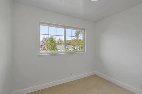 501 Crosslees Dr, San Jose CA  95111-1828 exterior