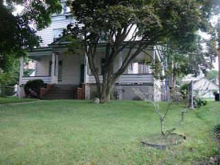 1630 State Ave, Moon Twp, PA 15108-2018