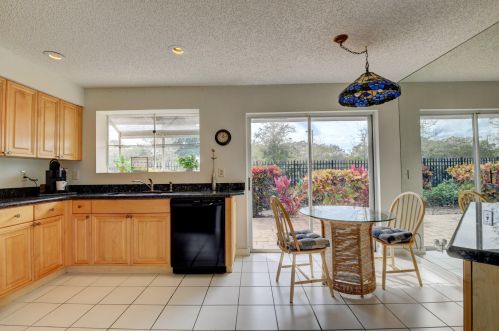 2282 52 St, Boca Raton FL 33496-2202 exterior