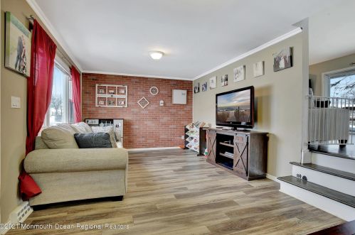 28 Alpha Ave, Old Bridge NJ 08857-2210 exterior