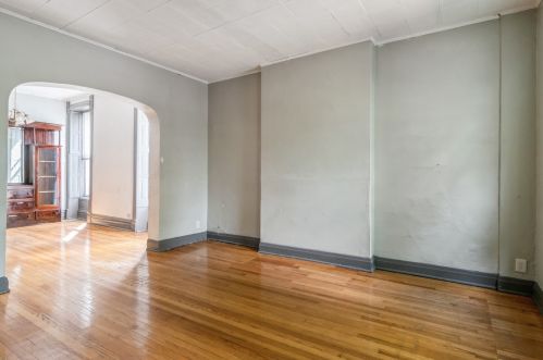 825 Claremont Ave, Chicago IL  60612-4237 exterior