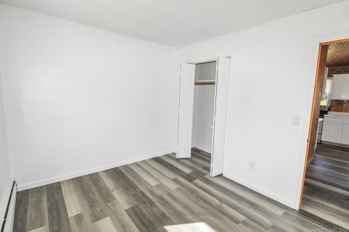 315 Bingham St, New Britain CT 06051-3824 exterior